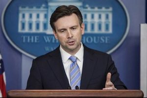 Obama, Trump'ın videosuna "iğren&ccedil;" yorumunda bulundu