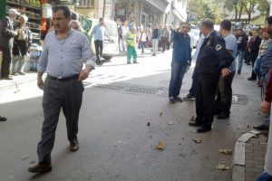 Bursa'da cinayetten tutuklanan kadının eşi vuruldu