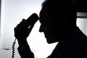 &Ouml;z kızının telefonda sesini tanıyamayınca 52 bin TL dolandırıldı