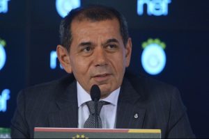 Galatasaray Kul&uuml;b&uuml; Başkanı &Ouml;zbek: "Bor&ccedil; 500 milyon Dolar"