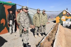 Orgeneral Akar, Şırnak-Hakkari b&ouml;lgesindeki birlikleri denetledi