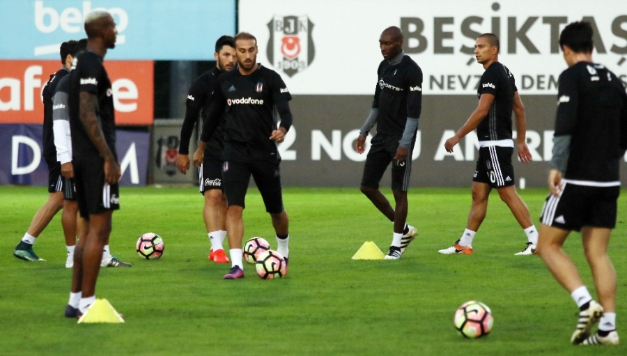 Beşiktaş, Kayserispor ma&ccedil;ı hazırlıklarını s&uuml;rd&uuml;r&uuml;yor