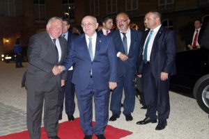 TBMM Başkanı Kahraman Paris'te