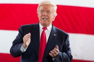 Trump'a cinsel taciz su&ccedil;laması