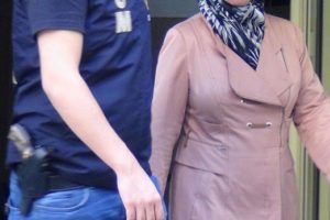FET&Ouml;'c&uuml; akademisyenlerden Bank Asya'ya yatırdığı para şok etti!