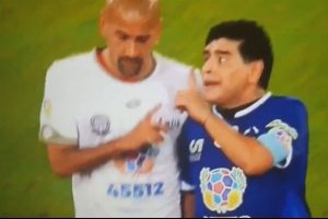Barış ma&ccedil;ına Maradona - Veron kavgası damga vurdu