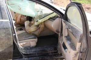 İşadamı otomobilinde &ouml;l&uuml; bulundu