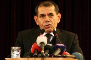 'İstifa'dan 'B&uuml;y&uuml;k Başkan'a: Dursun &Ouml;zbek