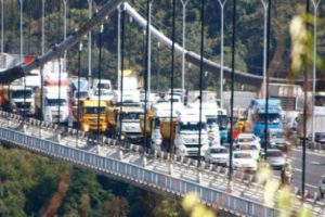 FSM'den ka&ccedil;ak ge&ccedil;en TIR, otob&uuml;s ve kamyonların cezası belli oldu