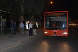 Otob&uuml;ste dehşet sa&ccedil;an tinerci serbest bırakıldı