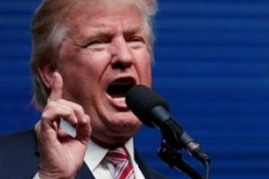Donald Trump'a iki taciz su&ccedil;laması daha