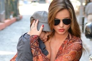 Miranda Kerr'in evinde silah sesleri