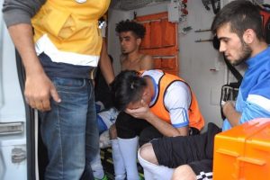 Amat&ouml;r ma&ccedil;ta kavga: 5 futbolcu yaralandı
