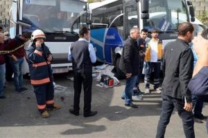 Otogarda inanılmaz kaza: 1 &ouml;l&uuml; 2 yaralı