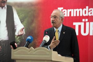 "T&uuml;rkiye niye masanın dışında"