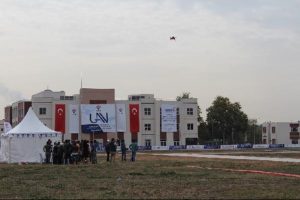 T&Uuml;BİTAK'ın İHA yarışmasında dereceye girenler &ouml;d&uuml;llendirildi