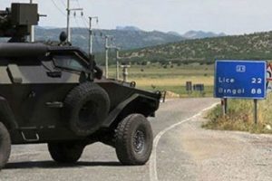 Diyarbakır'da 15 k&ouml;yde sokağa &ccedil;ıkma yasağı