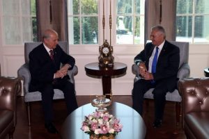 Yıldırım-Bah&ccedil;eli g&ouml;r&uuml;şmesi 1 saat 10 dakika s&uuml;rd&uuml;