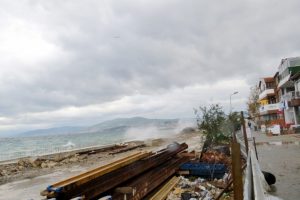 Marmara'da fırtına Bursa deniz ulaşımını aksatıyor
