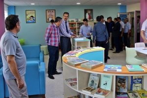 Erol Ol&ccedil;ok'un adı k&uuml;t&uuml;phanede yaşatılacak
