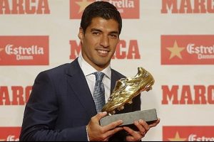 Suarez, Altın Ayakkabısı'na kavuştu!