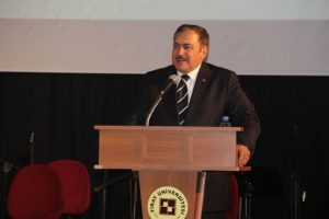 "T&uuml;rkiye d&uuml;nyanın en stratejik b&ouml;lgesidir"