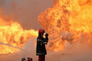 Suudi Arabistan'ın petrol şirketi ARAMCO'da yangın: 2 &ouml;l&uuml;, 6 yaralı