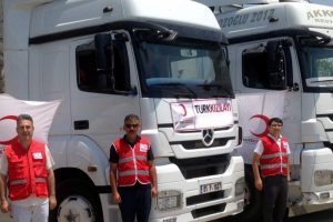 Kızılay TIR'ları Musul i&ccedil;in yola &ccedil;ıktı