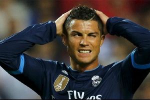Ronaldo en k&ouml;t&uuml; 11'ini a&ccedil;ıkladı