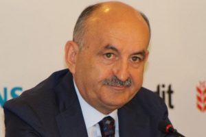 Bakan Mehmet M&uuml;ezzinoğlu Bursa'da konuştu