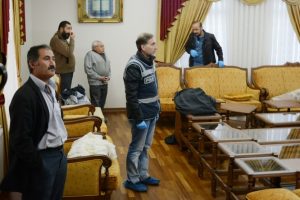 G&uuml;len'in sağ kolunun villasına operasyon