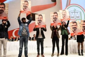 İstanbul Barosu se&ccedil;iminde Tahir El&ccedil;i protestosu