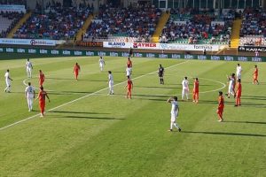 Bursaspor, Alanyaspor'u deplasmanda mağlup etmeyi başardı