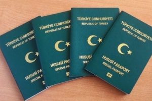 Bakan a&ccedil;ıkladı: 15 bin ihracat&ccedil;ıya yeşil pasaport