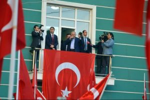 "Kimse T&uuml;rkiye'ye rağmen hesap kitap yapmasın"