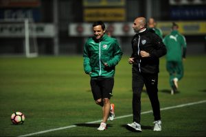 Bursaspor'da Batalla takımdan ayrı &ccedil;alıştı