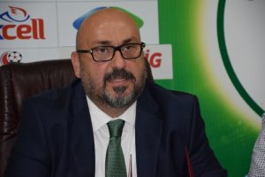 "B&uuml;y&uuml;k camia dediğin takımından puan sildirmez"