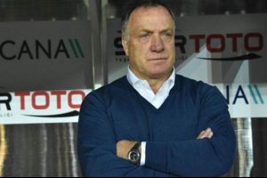Advocaat: 'Yalan s&ouml;ylememi mi istiyorsunuz?'