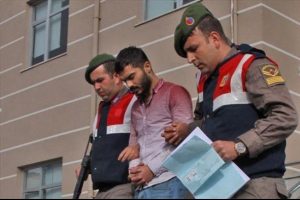 6 yıldır aranan h&uuml;k&uuml;ml&uuml; bağış toplarken yakalandı