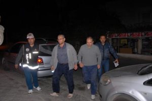 Yunanistan'a ka&ccedil;maya &ccedil;alışan FET&Ouml; &uuml;yesi 3 kişi yakalandı