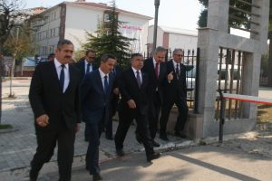 Milli Eğitim Bakanı'ndan Bursa'ya &ouml;vg&uuml;