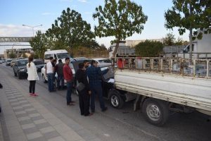 Malatya'da 3 ara&ccedil; birbirine girdi
