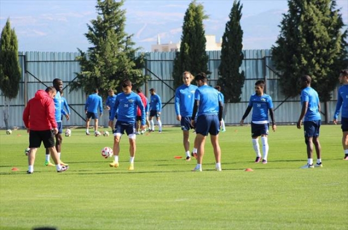 Akhisar Belediyespor'da kupa hazırlıkları tamam