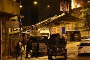 Muradiye Ak Parti gen&ccedil;lik kolları başkanının evine bombalı saldırı