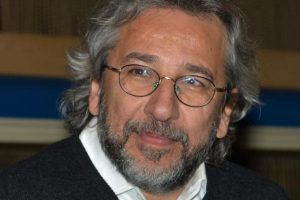Avrupa Parlamentosu, Can D&uuml;ndar'ı konuşacak