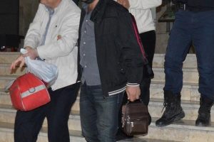 Adana'da 'ByLock' kullanan 12 sağlık &ccedil;alışanı g&ouml;zaltına alındı