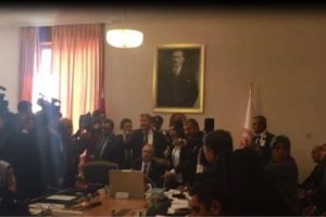 Darbe Komisyonu'nda Kışanak gerilimi