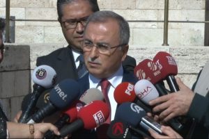 HDP'lilerin provatif tavırlarını kınadı