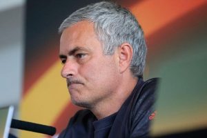 Mourinho yalnızlıktan şikayet&ccedil;i
