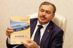 Bakan Eroğlu: Burdur G&ouml;l&uuml;'n&uuml;n su miktarı arttırılacak